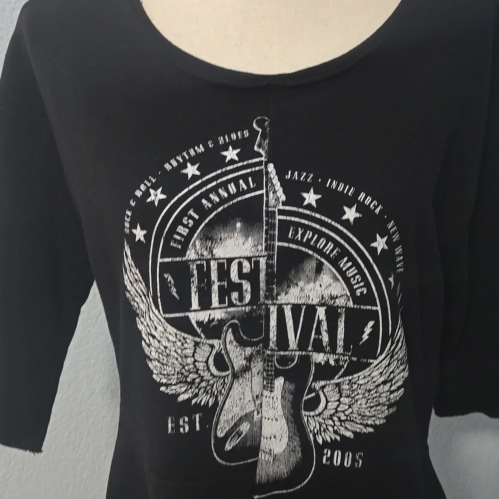 WILLIAM RAST Festival Guitar Graphic Peplum Top Black 1/2 Sleeves Sz Large - Picture 3 of 12